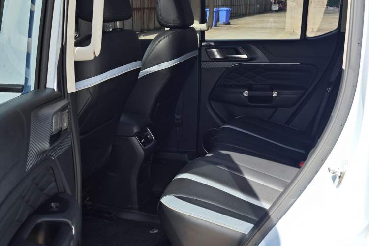 Used Tank 300 2021 2.0T Monet Tribute Limited Edition