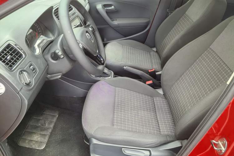 Used Volkswagen Polo 2018 1.5L Automatic Enjoyment Model Exterior 7