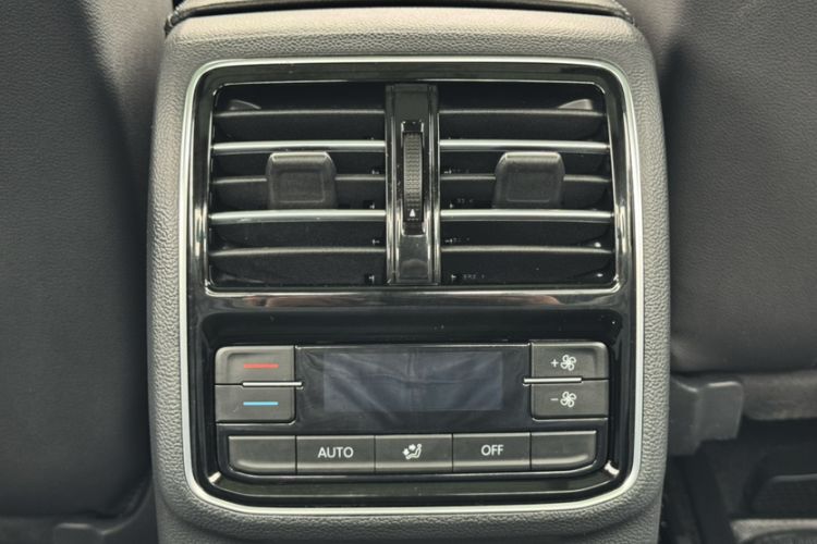 Used Volkswagen Magotan 2018 330TSI DSG Luxury Model