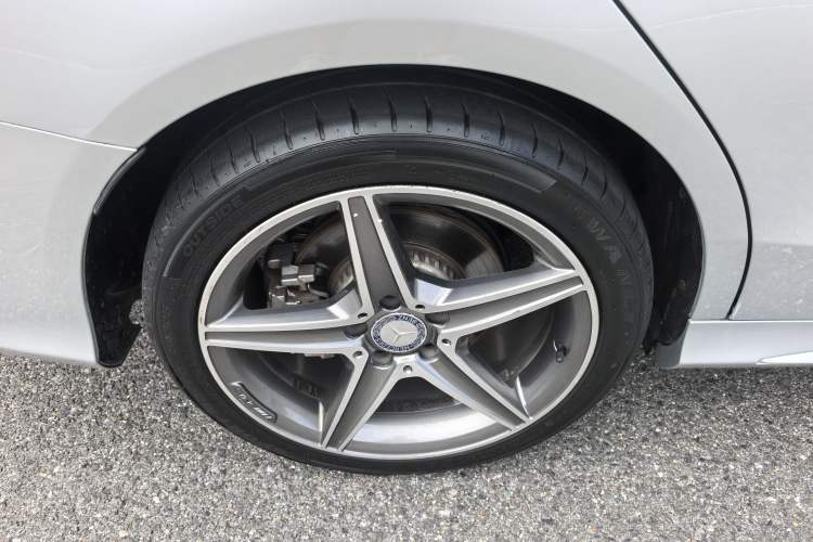 Used Mercedes-Benz C-Class 2015 C 200 station wagon