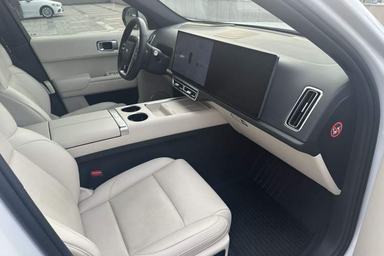 Used Li Auto L7 2023 Max model
