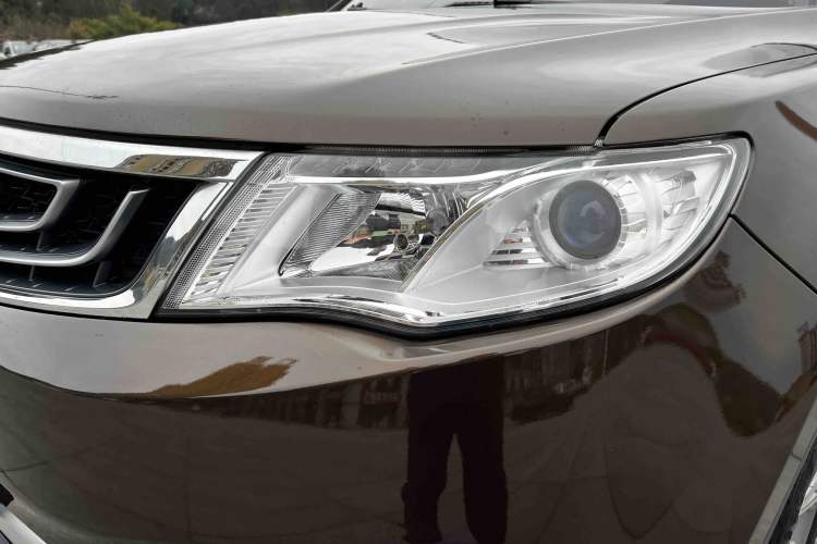 Used Geely Auto Emgrand X7 Sport 2016 2.0L Manual ZhiShang Version