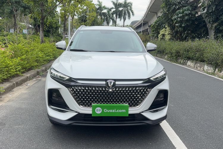 Used Oshan X7 PLUS 2023 Enjoy Edition 1.5T Automatic Pilot Model 7 Seats