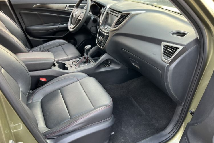 Used Changan CS75 2016 1.8T Automatic Elite Model China V Standard
