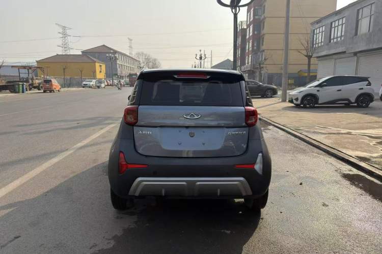 Used Chery Little Ant 2022 Sweet Pink Edition Half-Sugar Version Lithium Iron Phosphate 29.2 kWh 30 kW 301 km