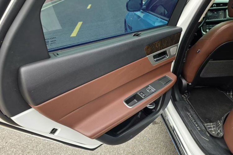 Used Jaguar XFL 2018 XFL 2.0T 250 PS Luxury Edition
