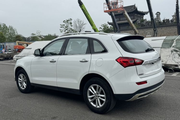 Used Zotye T600 2015 1.5T Manual Luxury Model Exterior 8