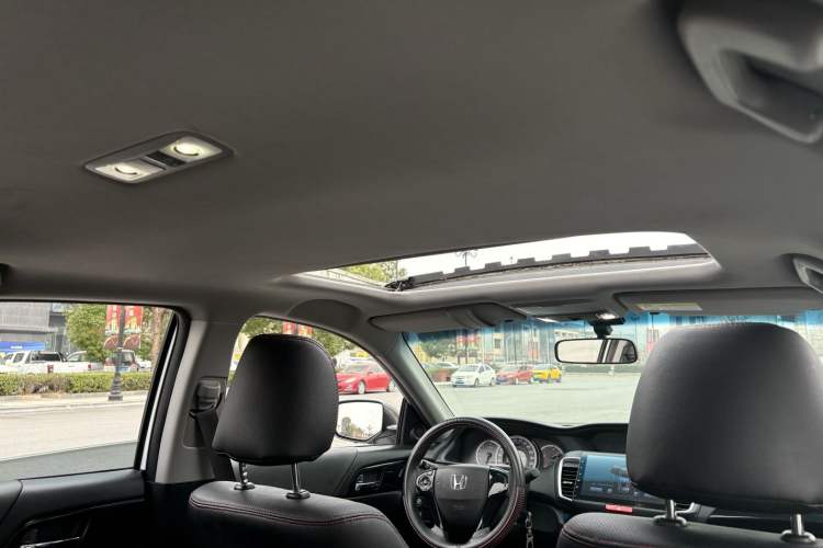 Used Honda Accord 2016 2.0L Comfort Edition
