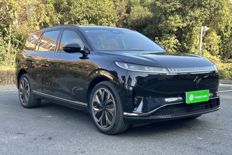 Used Dongfeng eπ eπ008 2025 210 Ultra Range-Extended Version 5 Seats
