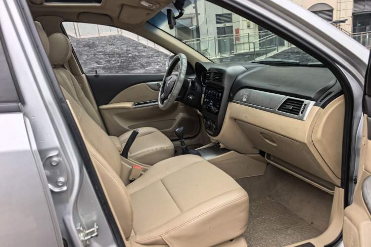 Used Buick Excelle 2013 1.5L Manual Classic Model