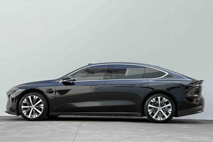 Used Nio ET7 2022 100kWh First Edition Exterior 6