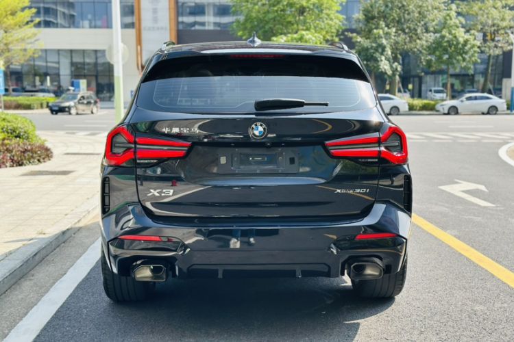 Used BMW X3 2023 Restyled xDrive30i Leading Edition M Night Sky Package
