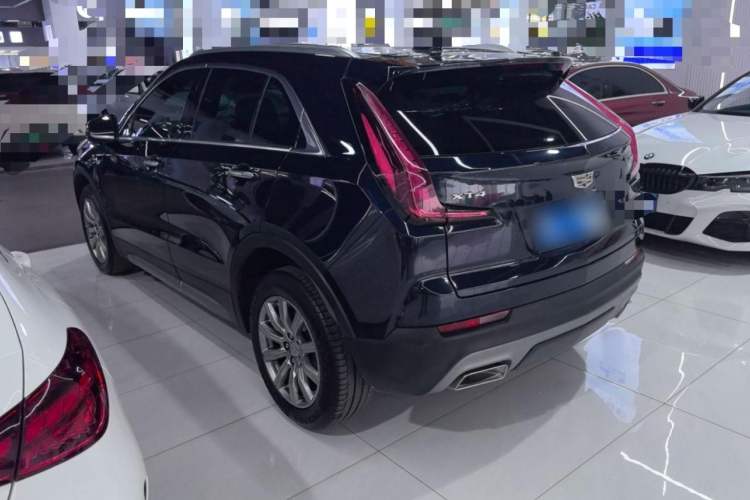Used Cadillac XT4 2021 28T Two-Wheel Drive Leading Version
