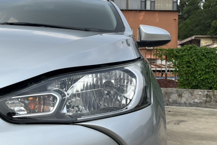 Used Toyota YARiS L Zhi Xiang 2020 1.5L CVT Leading Edition Left Front Headlight