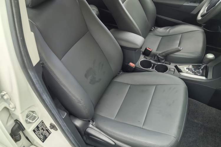 Used Toyota Corolla 2014 1.6L CVT GL
