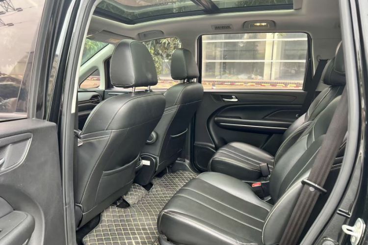 Used GAC Trumpchi M6 2021 270T DCT Luxury Edition (7-seater)
