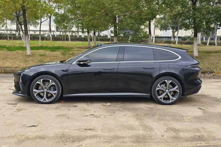 Used Nio ET5T 2024 75kWh Touring
