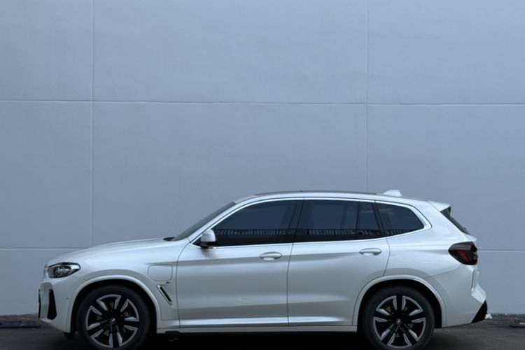 Used BMW iX3 2022 Updated Leading Version