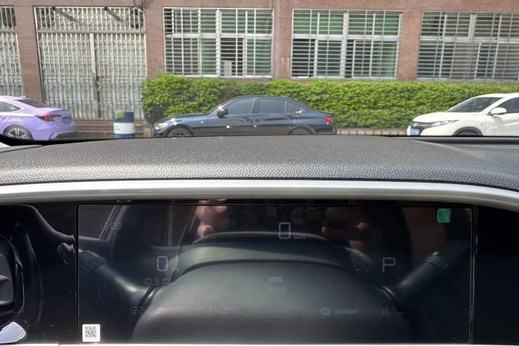 Used Geely Galaxy Geome 2026 Model 310km Youth Edition Odometer Close Up