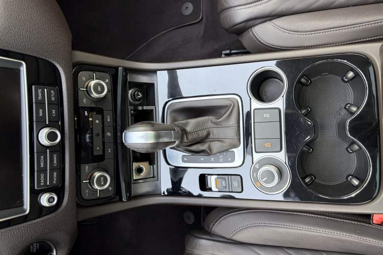 Used Volkswagen Touareg 2015 3.0 TSI Standard Model