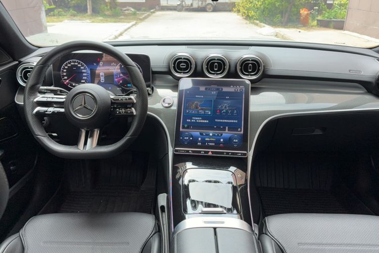 Used Mercedes-Benz C-Class 2022 Restyled C 260 L Sport Edition Center Console