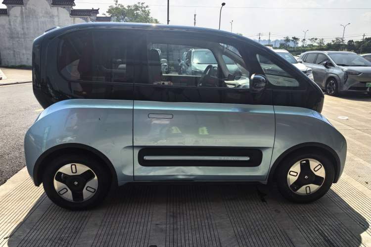 Used Baojun E300 2020 Plus Interstellar Smart Edition
