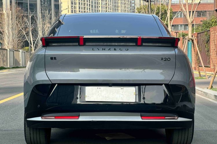 Used Lynk & Co Z20 2025 530 km Range Rear-Wheel Drive Max
