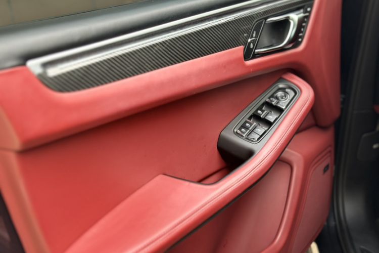 Used Porsche Macan 2020 Macan 2.0T