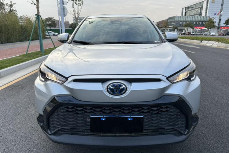 Used Toyota FRONTLANDER 2023 2.0L Smart Electric Hybrid Dual-Engine Leading Edition
