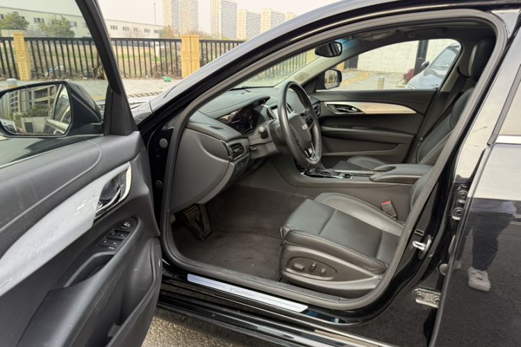 Used Cadillac ATS-L 2017 28T Fashion Edition Interior 12