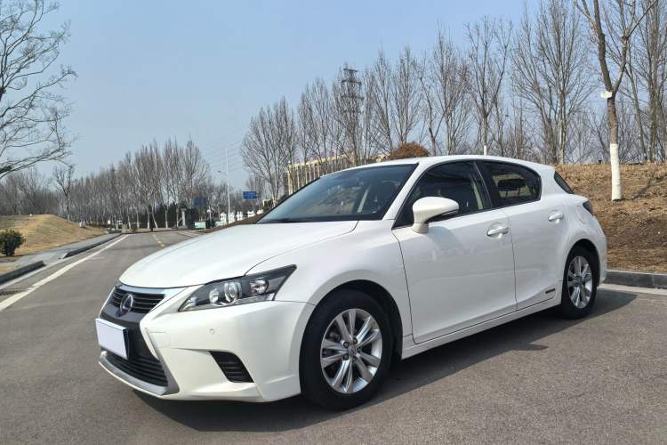 Used Lexus CT 2014 CT200h Elite Edition Monochrome