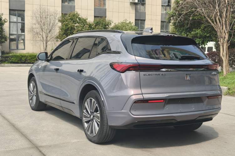 Used Buick E5 2023 Premium Long-Range Version
