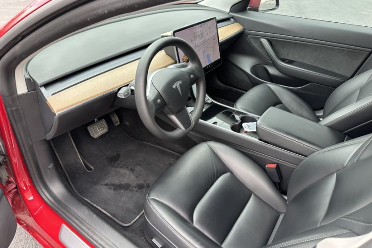 Used Tesla Model 3 2020 Revised Version Standard Range Rear-Wheel Drive – Upgraded Edition Interior 2