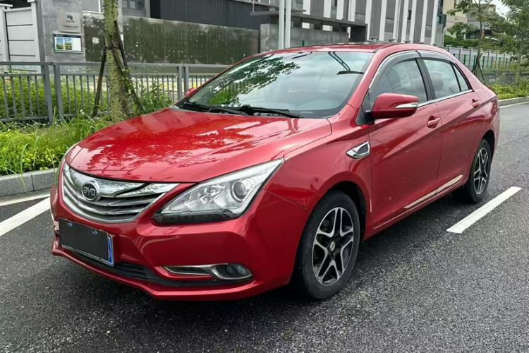 Used BYD G5 2014 1.5TID Automatic Prestige Model