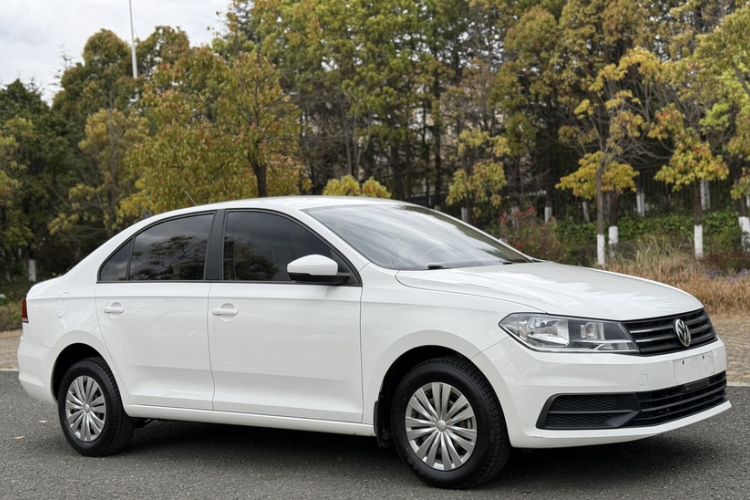 Used Volkswagen Santana 2018 1.5L Automatic Fashion Edition Exterior 5