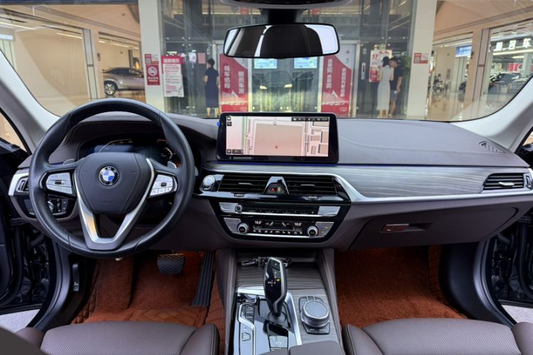 Used BMW 5 Series 2021 Updated 530Li Luxury Package Premium Edition
