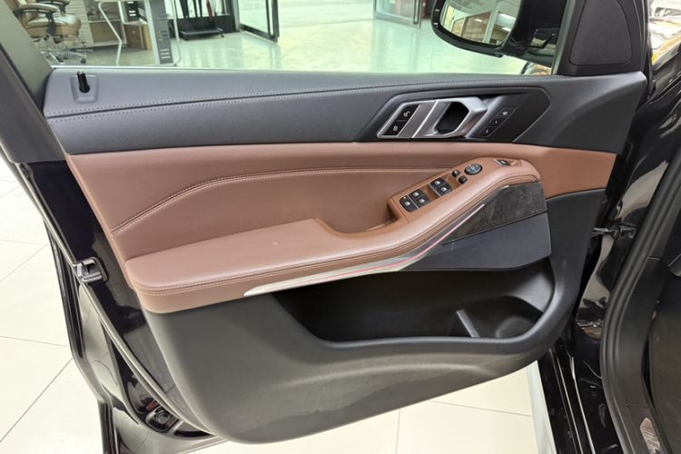 Used BMW X5 2019 xDrive40i M Sport Package