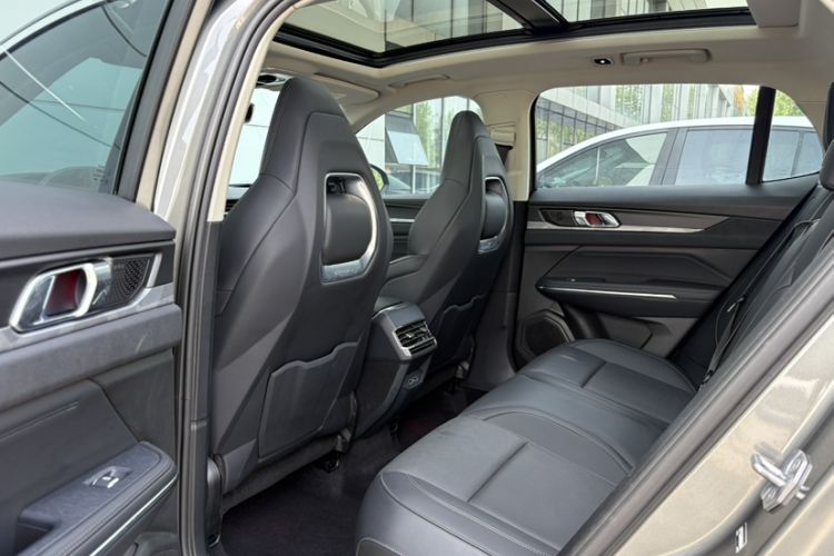 Used Lynk & Co 01 2021 2.0TD Two-Wheel-Drive Pro Trim
