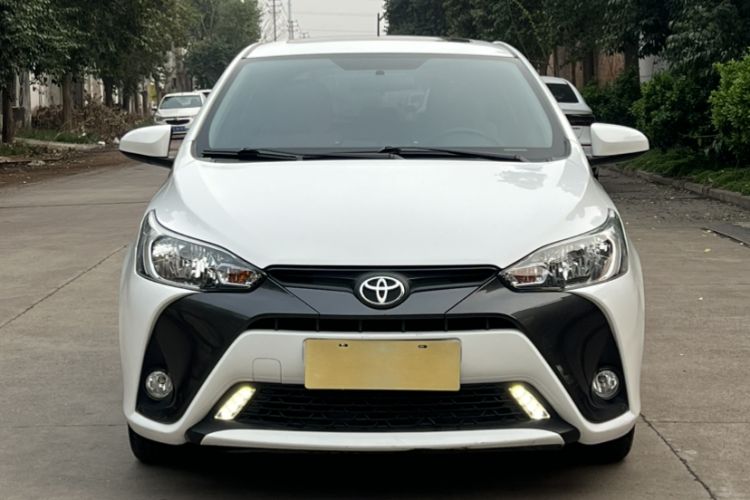 Used Toyota YARiS L Zhi Xuan 2017 1.5G CVT JingSu Model with Upgraded Sunroof Exterior 1