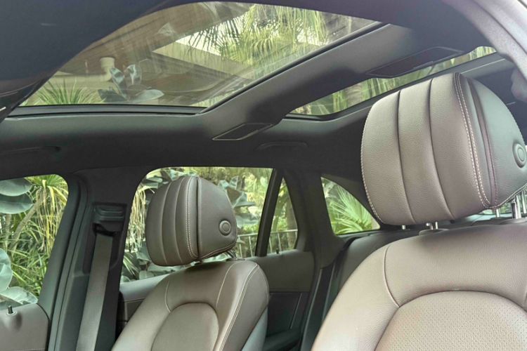 Used Mercedes-Benz GLC 2019 GLC 200 L 4MATIC
