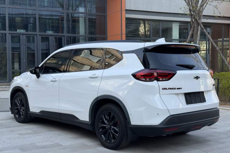 Used Chevrolet Orlando 2018 Redline 530T Automatic Zhaoxiang Edition (5+2 Seating) – China V Standard Exterior 7