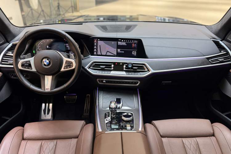 Used BMW X7 2021 xDrive40i Luxury M Sport Package
