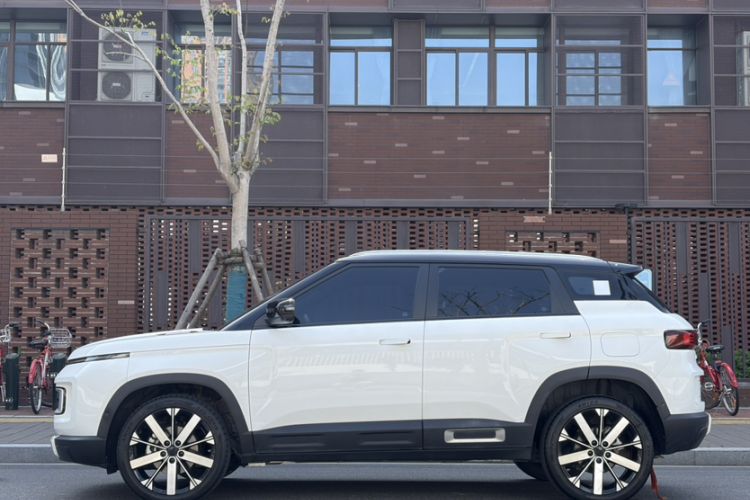 Used Geely Auto icon 2023 1.5TD Chocolate Luxe Edition