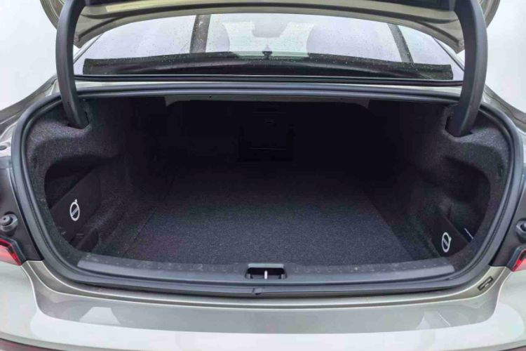 Used Volvo S60 2021 T4 Zhiyuan Luxury Edition