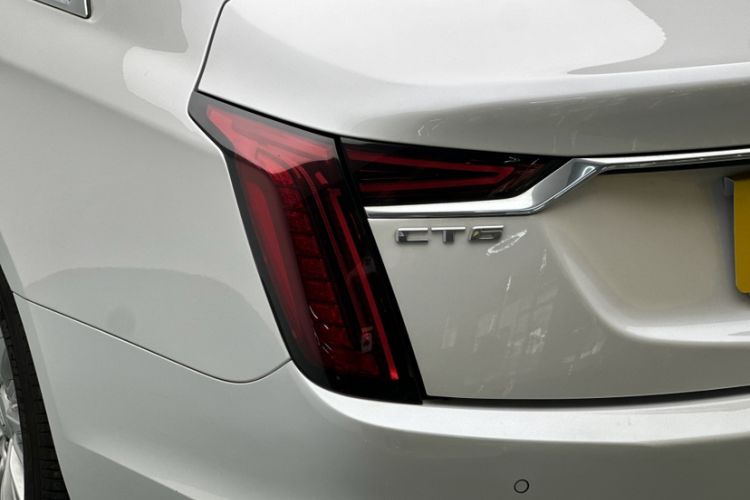 Used Cadillac CT6 2019 28T Fashion Edition Exterior 2