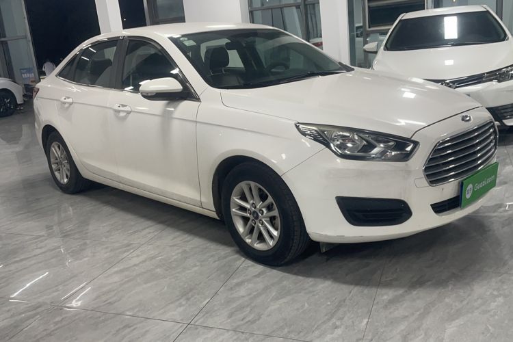Used Ford Escort 2019 Revised 1.5L Automatic ZhiXiang Version China VI Standard
