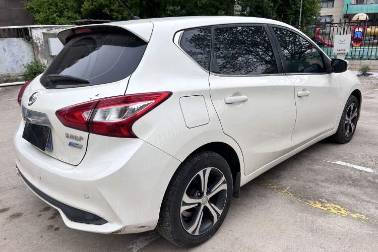 Used Nissan Tiida 2016 1.6L CVT Smart Drive Edition