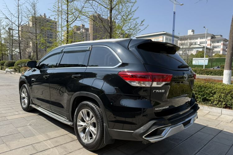 Used Toyota Highlander 2018 2.0T Four-Wheel Drive Elite Edition 7 Seats China VI Standard