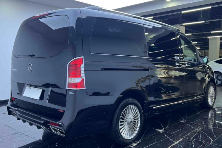 Used Mercedes-Benz V-Class 
