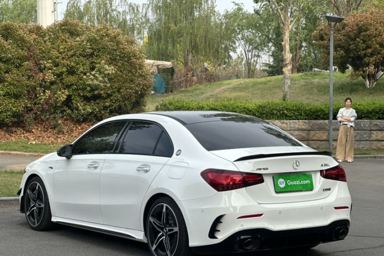 Used Mercedes-Benz A AMG 2025 AMG A 35 L 4MATIC Exterior 7